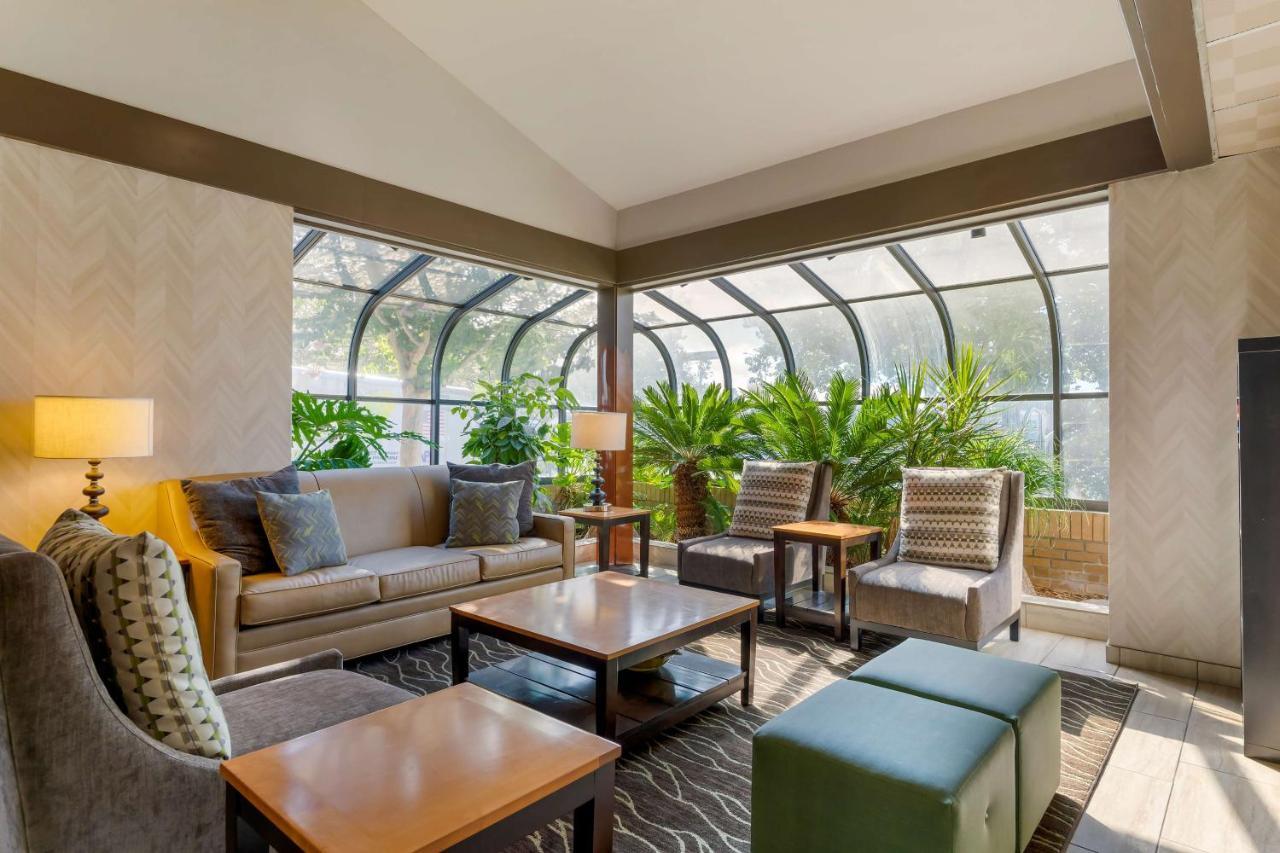 Best Western Plus Forest Park Inn Гилрой Екстериор снимка
